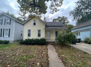 264 E 14th St, Holland, MI