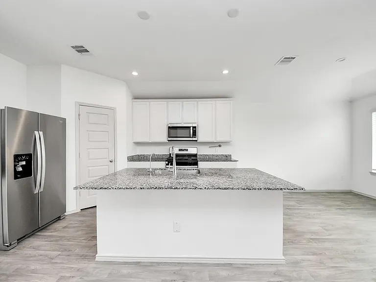3521 Rockefeller Rd — Photo 18