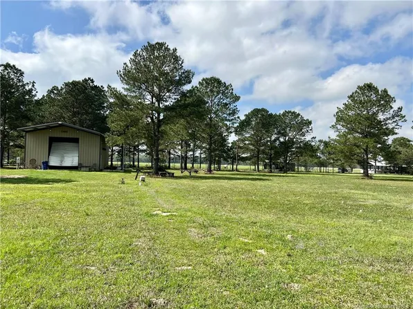 160 Bearing Dr, Eunice, LA 70535