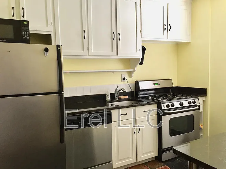 12-16 Ware St #12-1 — Photo 15