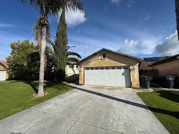2nd image of 8412 Hoodsport Ave