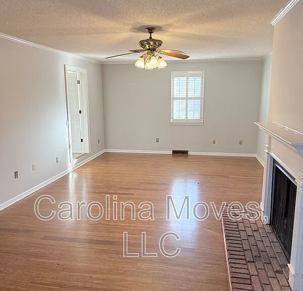 121 Chipwood Ln — Photo 11