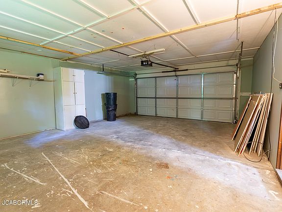 4th image of 507 Ann St
