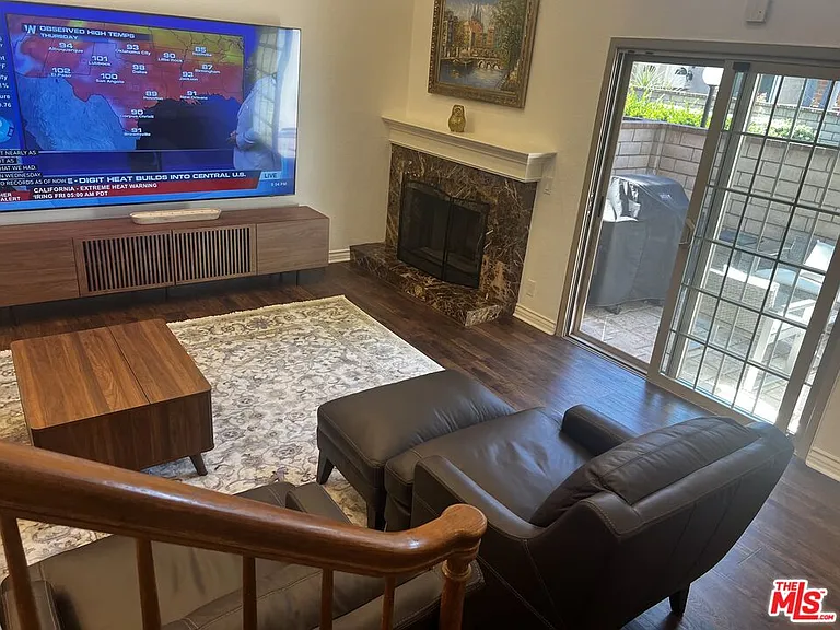7825 Seaglen Dr #34 — Photo 3