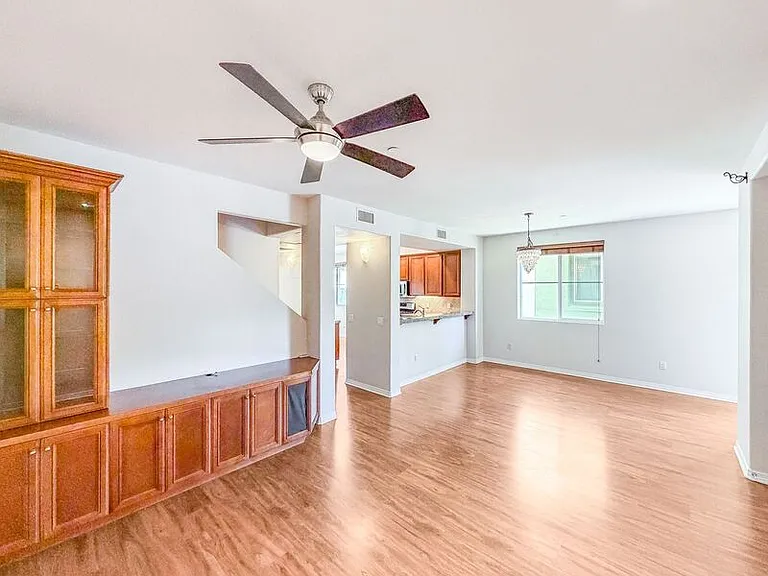 8862 Spectrum Center Blvd — Photo 4