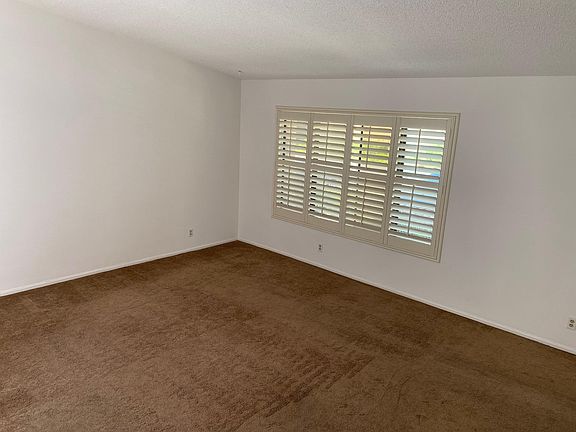 4th image of 13104 La Jolla Cir #301C