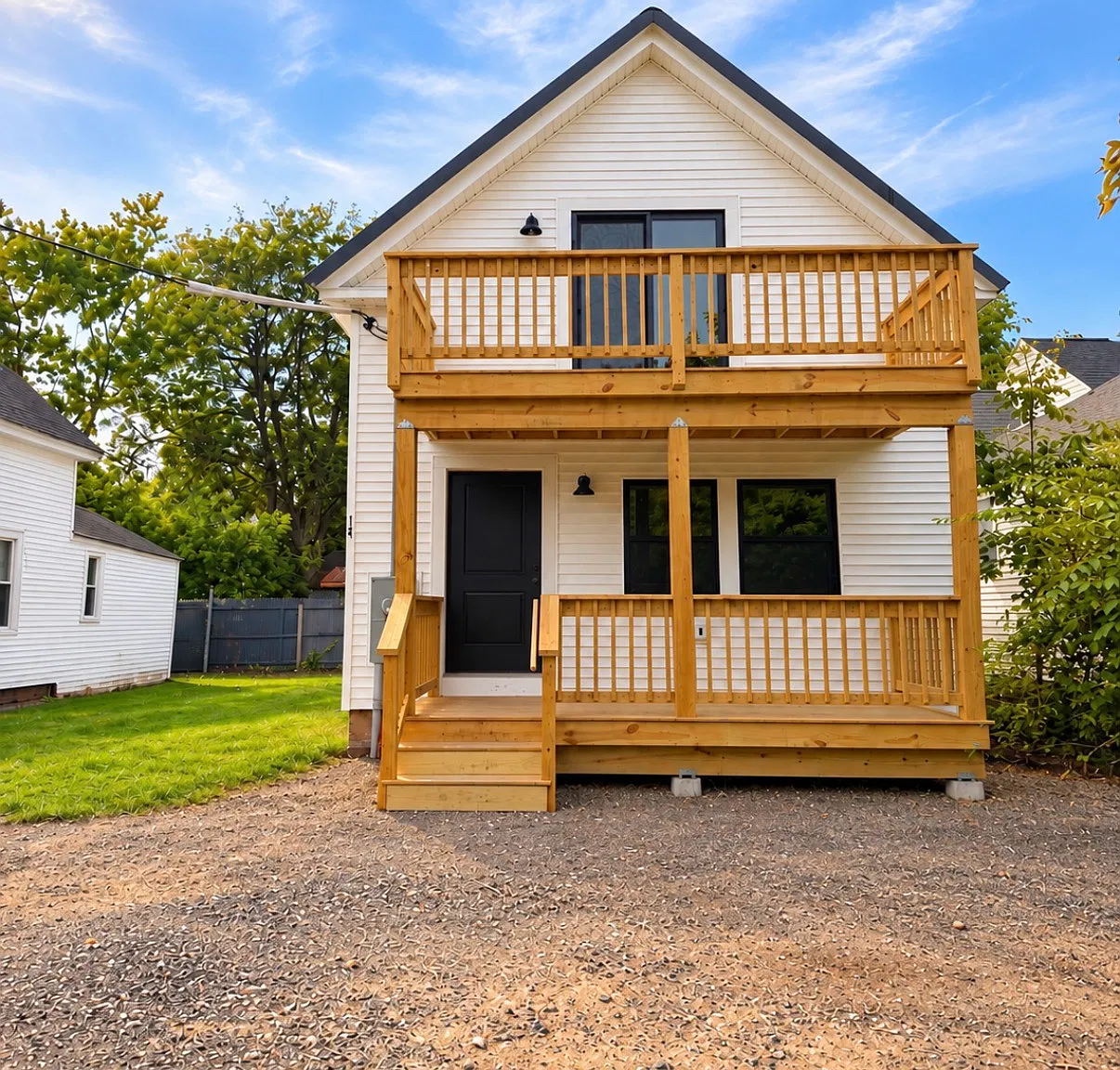 2 bed, 1.5 bath, 1200 sqft, $2,300 — Photo 1