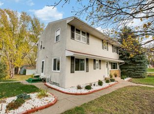 1872 Prosperity Rd, Saint Paul, MN 55109