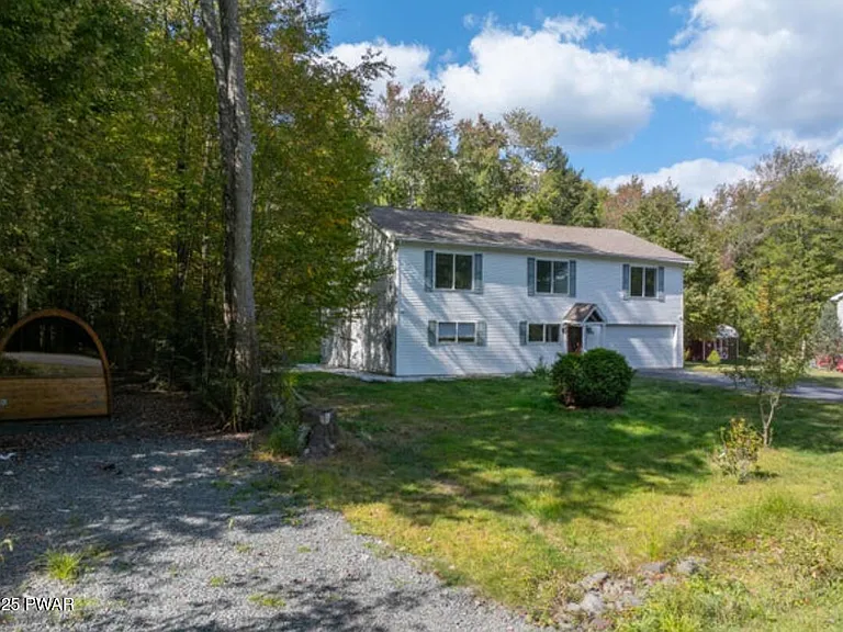 153 Hatton Rd — Photo 2