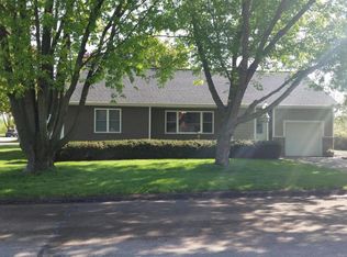 630 6th St W, Wabasha, MN 55981