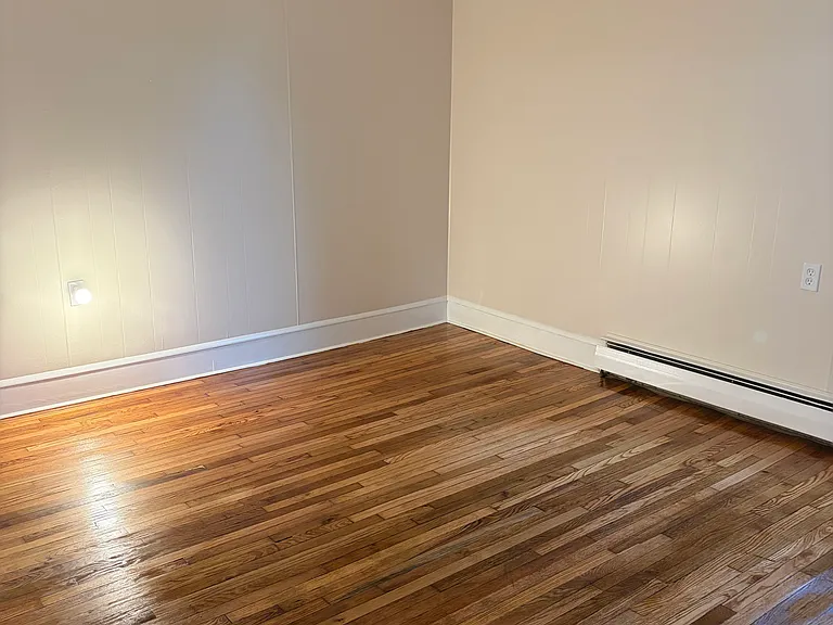 79 Barrows St — Photo 11
