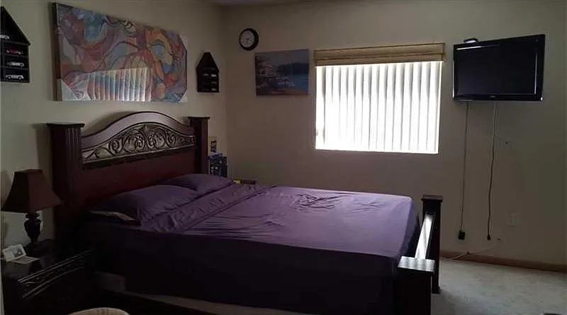 2 bed, 1100 sqft, $2,250 — Photo 4