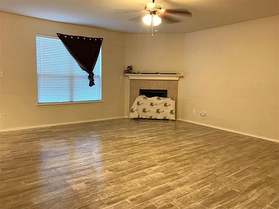 4th image of 12528 Panorama Dr