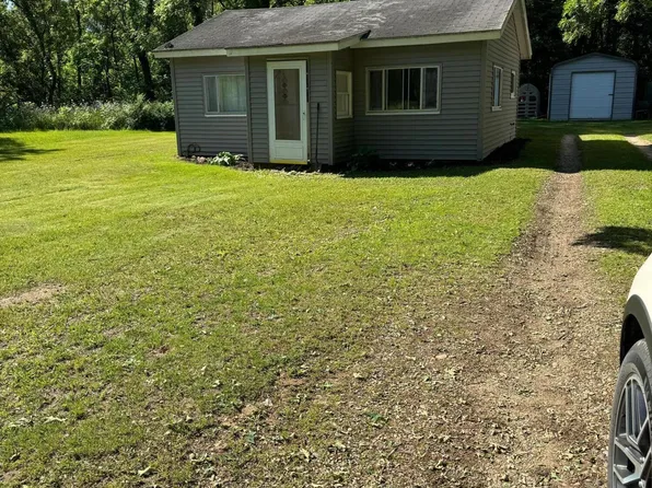 5346 Thornapple Lake Rd, Nashville, MI 49073