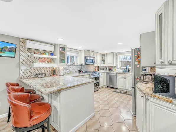 48-18 190th Street image 29 of 37