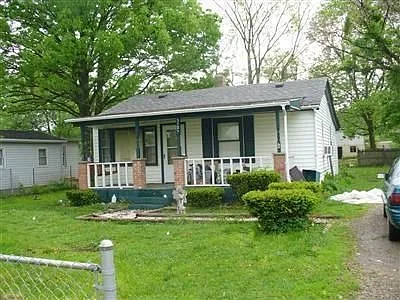 3121 Morgan St photo 1