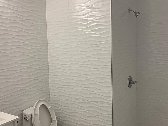 5th image of 4540 Parsons Blvd #1FL