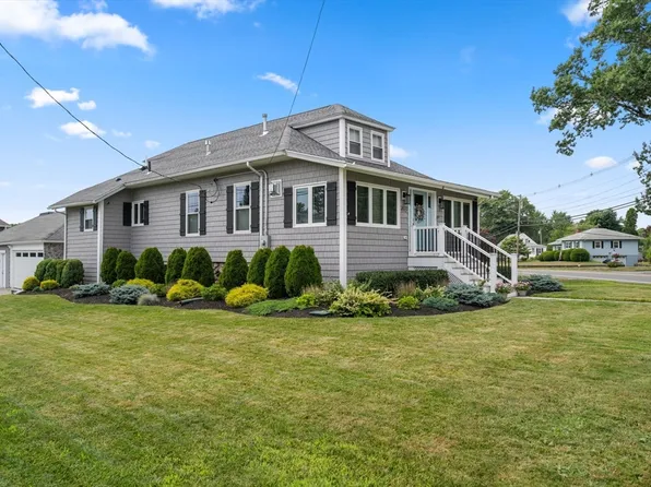 493 Massachusetts Ave, North Andover, MA 01845