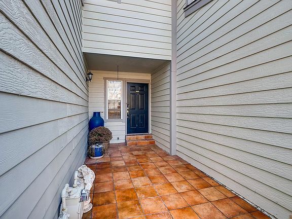 3rd image of 6640 S Yukon Way