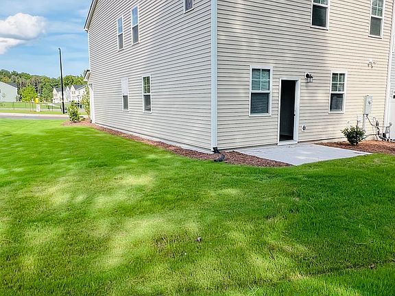 3rd image of 1009 Aberleigh Ln