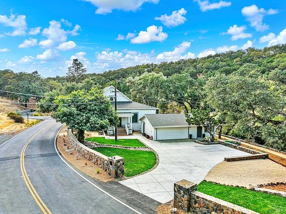 2nd image of 4605 Green Valley Road