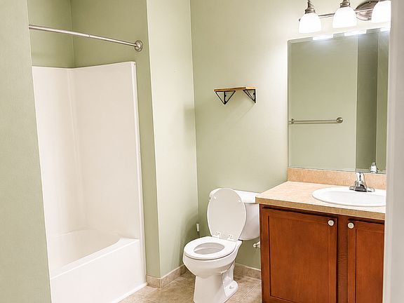 4th image of 21596 Majestic Dr #12