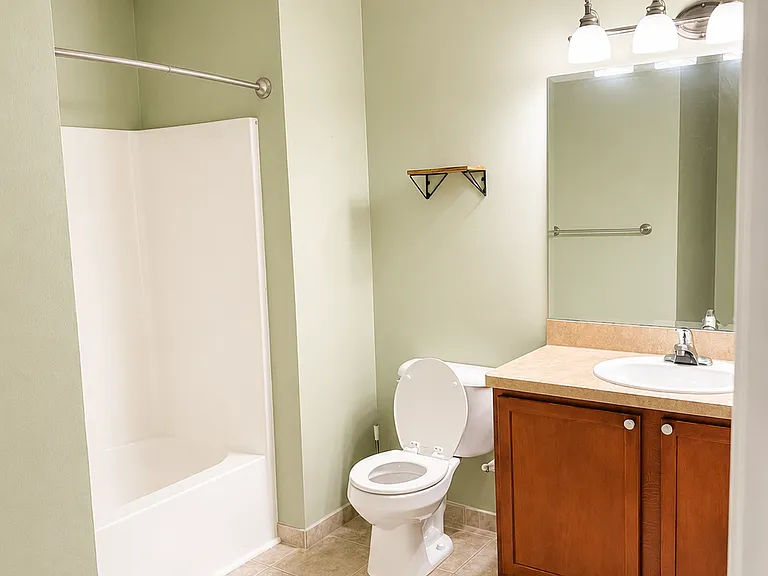 21596 Majestic Dr #12 — Photo 4