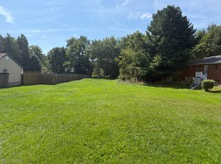 Southeast Ave, Tallmadge, OH 44278