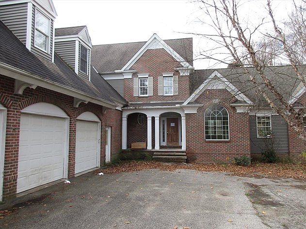 1st image of 12060 Pheasant Ct