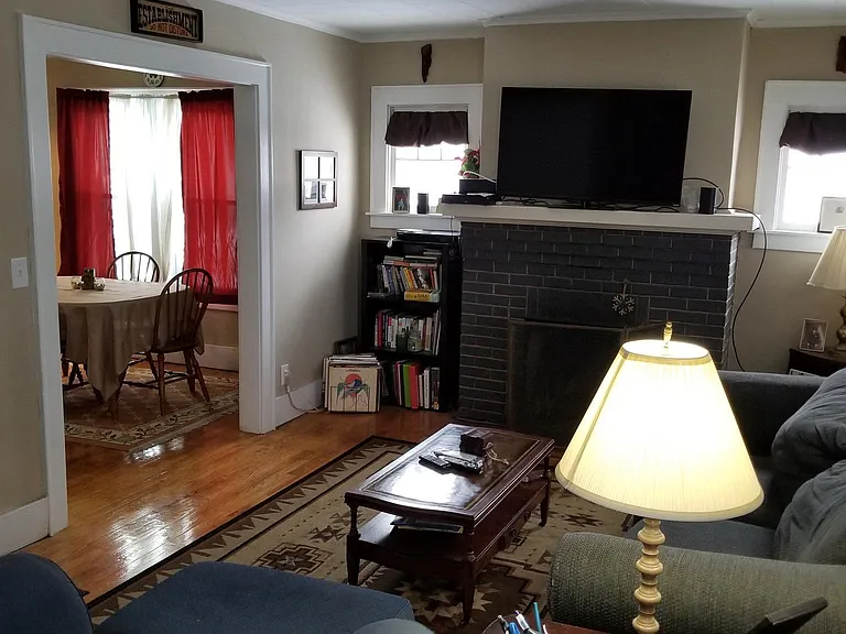492 Pleasantview Ave — Photo 2