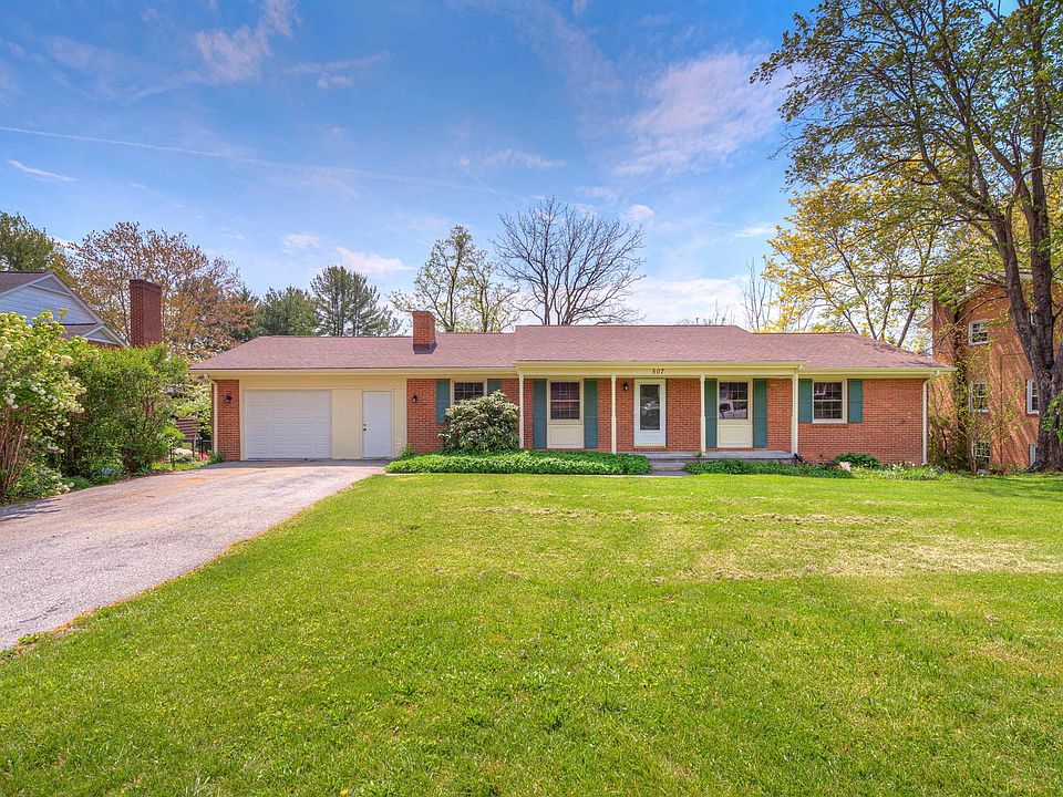 1st image of 507 Stonegate Dr