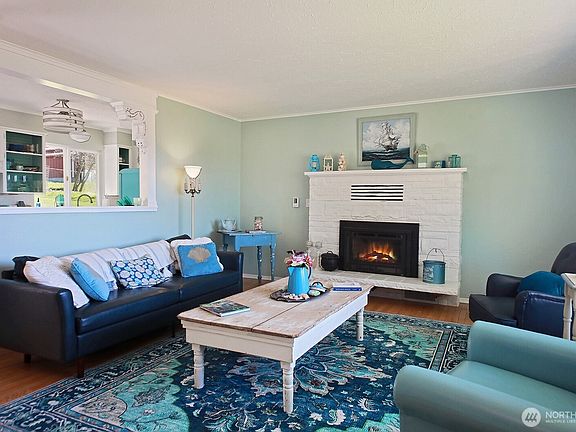 5th image of 1767 Fircrest Avenue