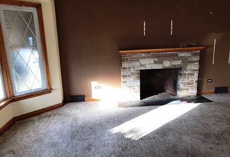2nd image of 13721 S School St