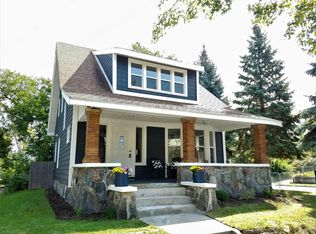724 Henry Ave SE, Grand Rapids, MI 49503