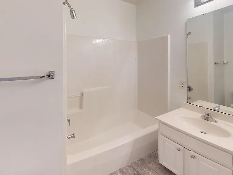1148 Academic Dr — Photo 9