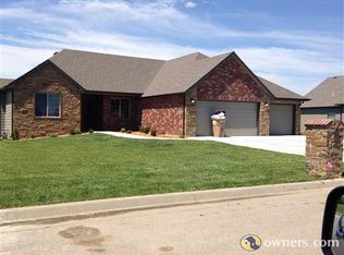 5099 N Hampton St, Wichita, KS 67226