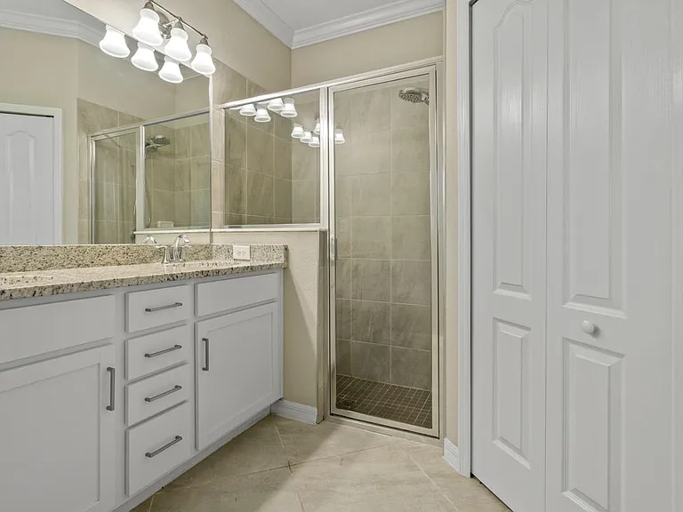 4264 Lemongrass Dr — Photo 16