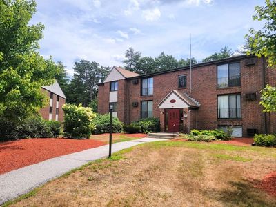 50L English Village Road #104, Manchester, NH, 03102