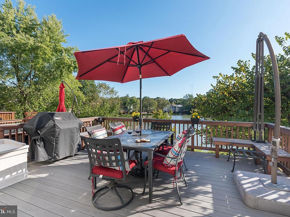 1st image of 7117 Captains Cove Ct