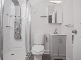 2033 W Indiana Ave #201, Philadelphia, PA 19132