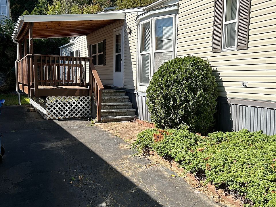 1st image of 112 Woodland Park