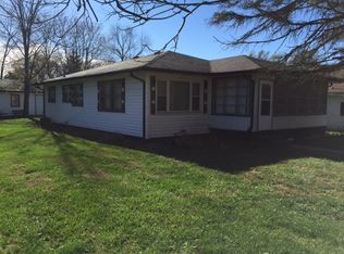 2003 Maple Ave, Terre Haute, IN 47804