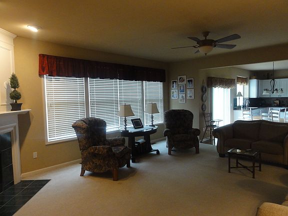 Family room w/large windows