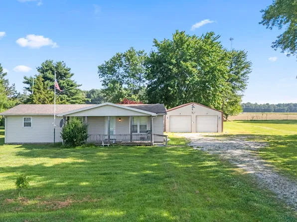 9876 W State Road 256, Lexington, IN 47138
