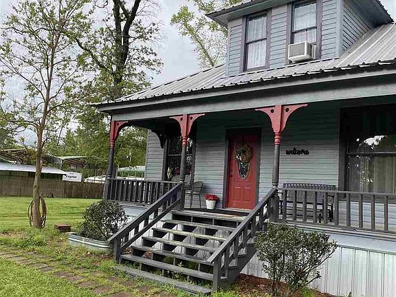 4th image of 525 Cypress Dr