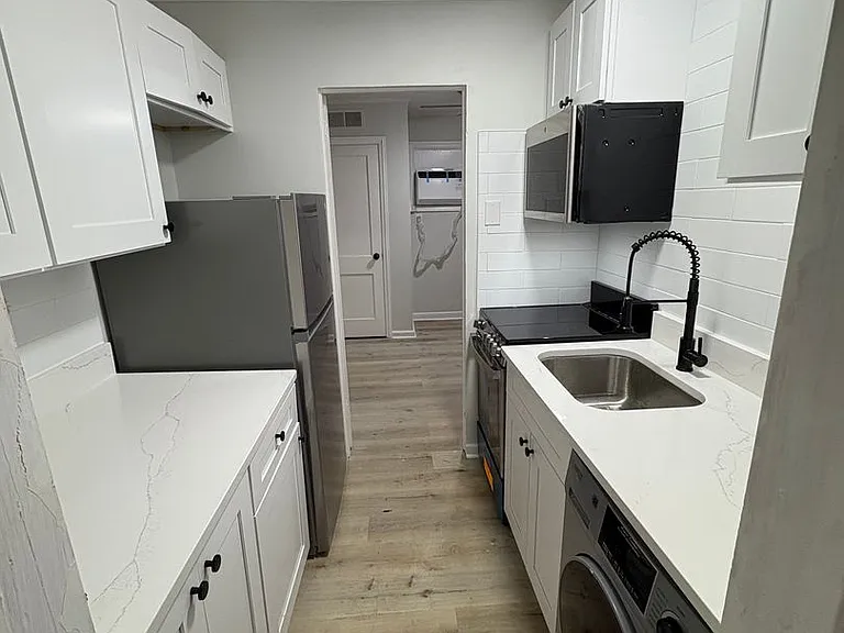 717 Chestnut St — Photo 10