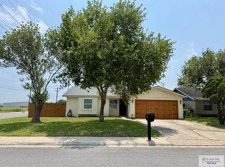 4554 Broadmoor Rd, Brownsville, TX 78521
