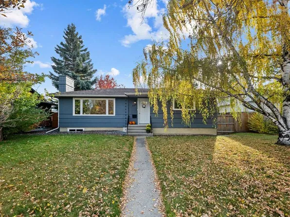 4207 N 5th Ave SW, Calgary, AB T3C 0C4