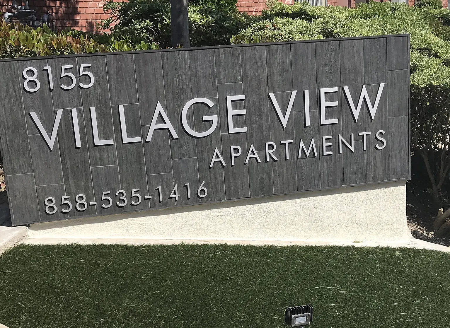 Village View — Photo 1