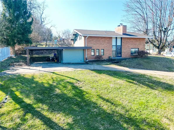 206 Fieldstone Dr, Glenshaw, PA 15116